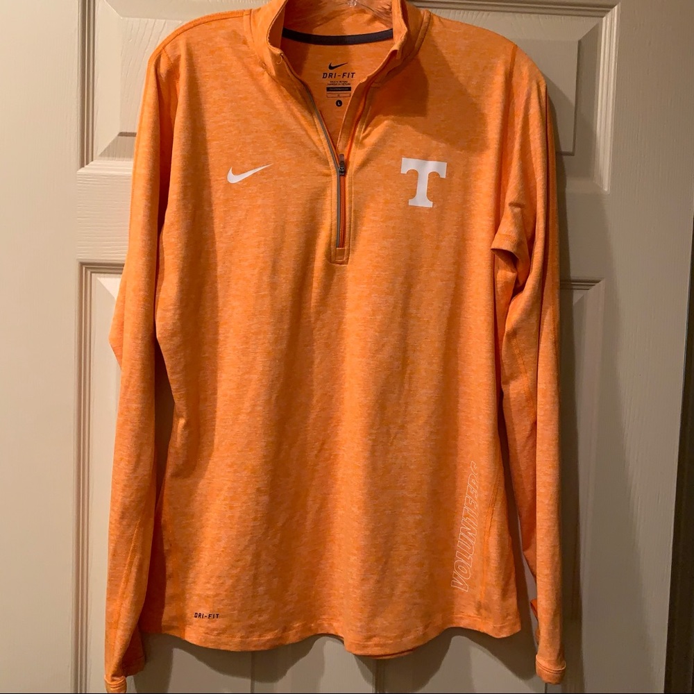 Tennessee Volunteers women Nike drifit pullover L